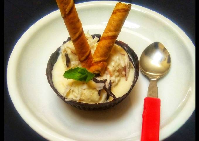 Tender Coconut Ice-cream With Chocolate Bowl