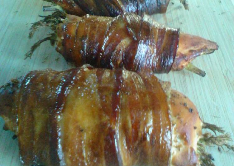 Smoked Stuffed Chicked with Asparagus Wrapped in Bacon