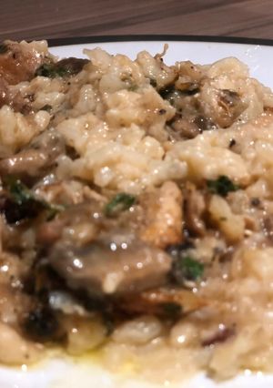 A picture of Chicken, pancetta and wild mushroom risotto.