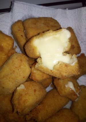 Una foto de Bastones de mozzarella