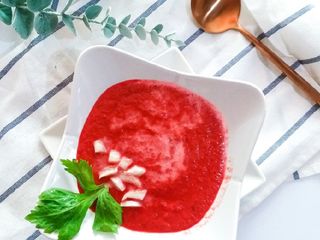 Sup sayur ubi beet