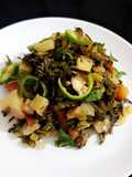 Patoun waali Shaljum (Turnip with leaves)