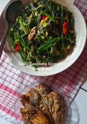 Foto resep Tumis kangkung kecambah