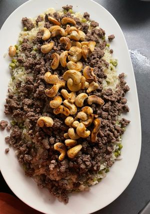 صورة لوصفة بازيلا ورز مع لحمة ناعمه