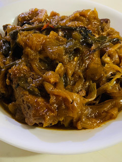 洋蔥燒子排|下飯功夫菜(年菜) 的食譜成品照片