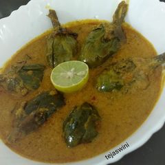 A picture of Brinjal in Coconut Gravy.