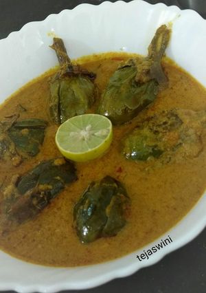 A picture of Brinjal in Coconut Gravy.