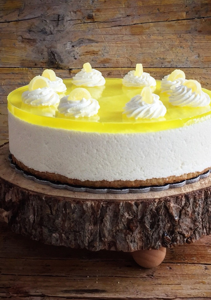 Una foto de Tarta mousse de Chocolate Blanco y Limón