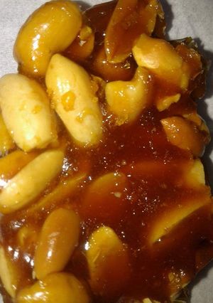 A picture of Peanut chikki.