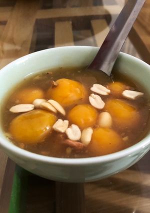 Hình của món Chè nếp bí đỏ.