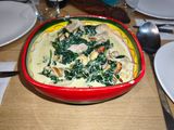 Solomillo con anacardos, almendras y un toque de salsa yogur y miel