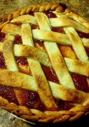 A picture of Perfect peach pie.