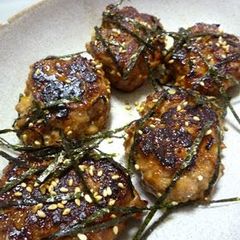 A picture of No-Mess Korean-style Mini Burgers.