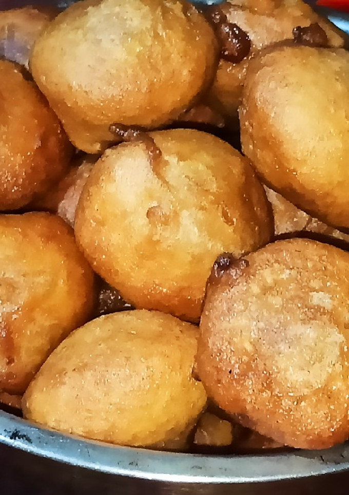 मीठे गुलगुले (नवरात्री स्पेशल) (Navratri Special Meethe Gurgle Recipe in Hindi) रेसिपी मुख्य फोटो