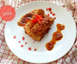 Fresh Menyajikan Cumi pedas panggang pan Nikmat Lezat