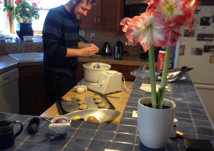 How to Prepare Any-night-of-the-week Chocolate Chip Cookies Sheri