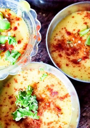 हेल्दी तड़का मूंग दाल (Healthy Tadka moong dal recipe in Hindi) रेसिपी मुख्य फोटो