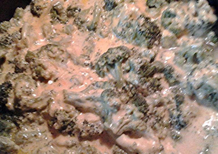 Creamy Cheesy Broccoli Creamy Cheesy Broccoli