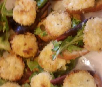 Easy Prepare Recipe Goat cheese crisps Delicious and Healthy