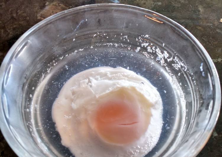Soft boiled egg, cooked in microwave