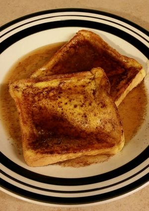 A picture of Cinnamon French Toast.