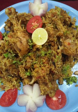 A picture of Chicken Biryani.