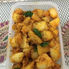A picture of Bread dhokla.