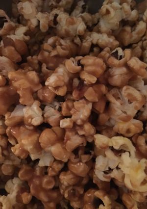 A picture of Crazy Peanut Butter Popcorn.