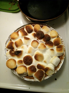 A picture of S'more Pie.