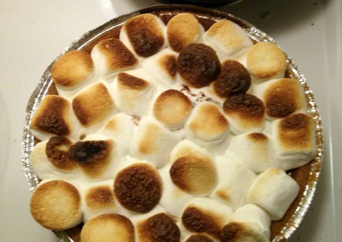 Recipe of Delicious S&#39;more Pie