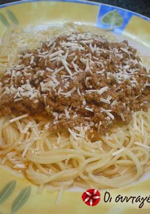 A picture of Spaghetti with ground meat.