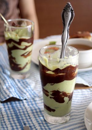 A picture of Avocado and Chocolate-Banana Smoothie from Bali.