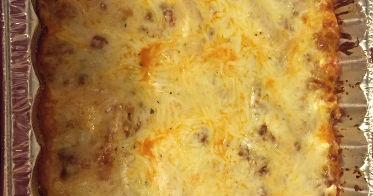 Cheesy Meaty Lasagna Recipe by elizabethnichole44 - Cookpad