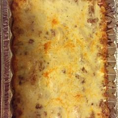 A picture of Cheesy Meaty Lasagna.