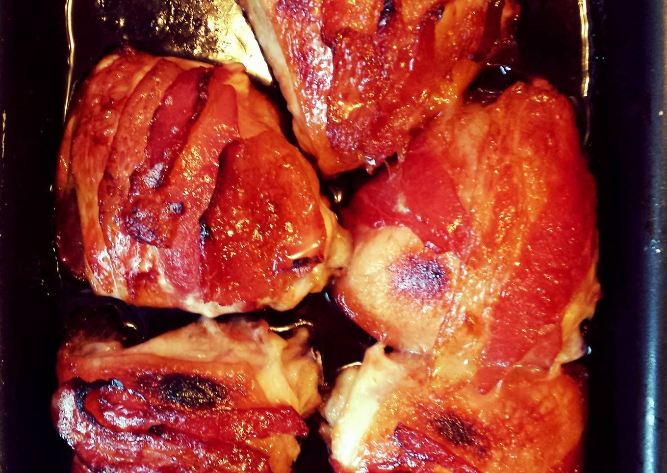 Backon wrapped chicken hips