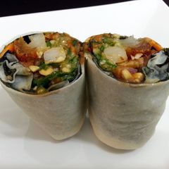 A picture of Asian Style Burrito/Popiah Roll.