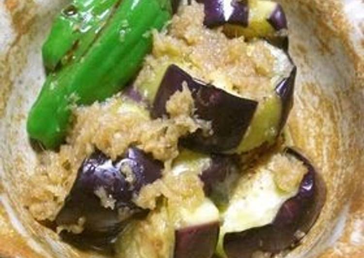 How to Prepare Ultimate Pan-Fried Eggplant with Gingery Mentsuyu Sauce