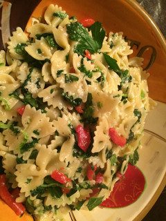 A picture of Pasta With Spinach, Parsley and Pimento.