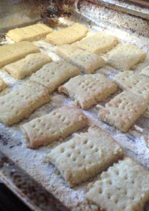 A picture of cinnamon shortbread.