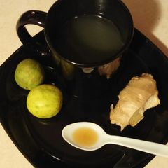 A picture of Ken's Soothing Ginger-Key Lime Tea.