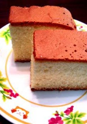 A picture of Castella Made in a Newspaper Mold.