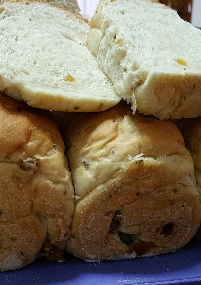 A picture of Bread.