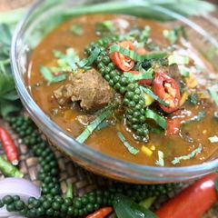 A picture of Beef Curry.