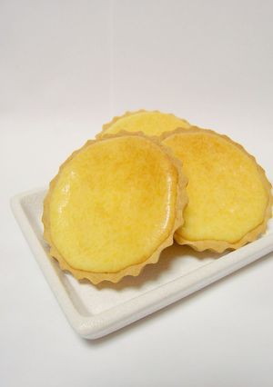 A picture of Rich Baked Cheesecake Tarts.
