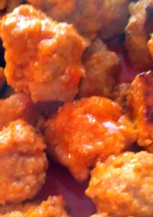 A picture of buffalo chicken meatballs.