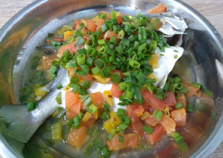 Easiest Way to Make Any-night-of-the-week 酱蒸金鲳 Savoury Steamed Golden Pomfret