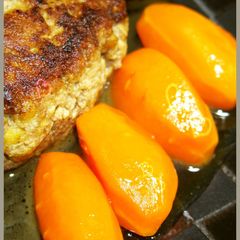 A picture of Former Steak Chef's Recipe! Easy Glazed Carrots.