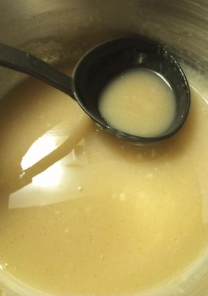 A picture of Rice Broth or Tea.