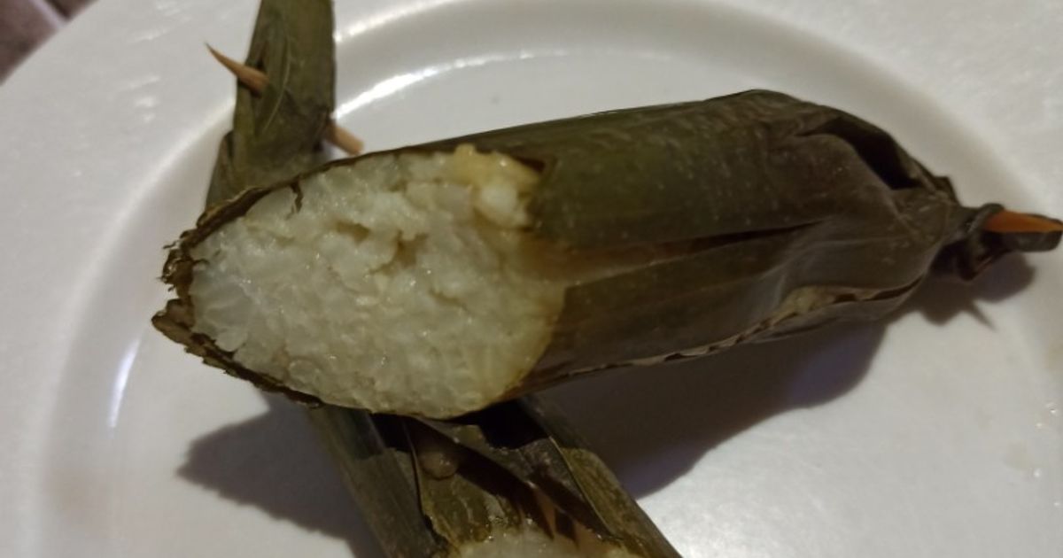 Lontong daun pisang hemat gas