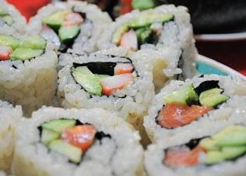 Easy Recipe California Rolls and Seattle Rolls Savory Delicious